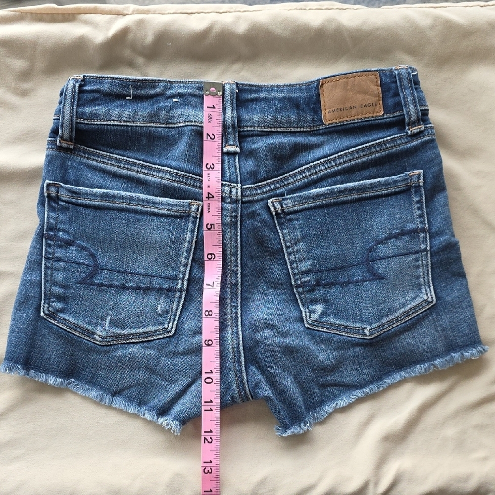 American Eagle Outfitters Blue Distressed High-Rise Jean Shorts - Picture 5 of 9